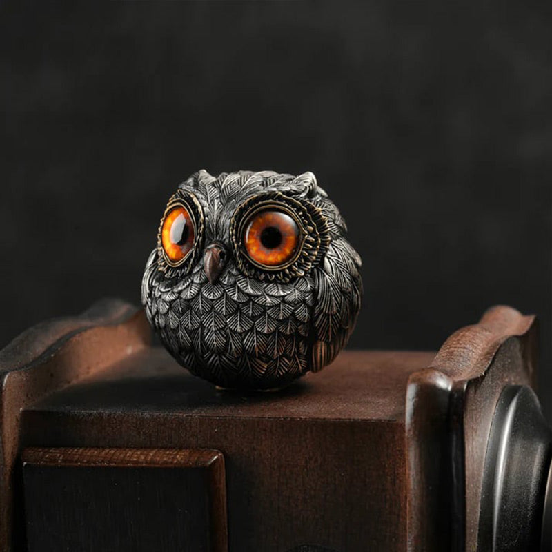 🦉Realistinė laimingos pelėdos sargo figūrėlė-LT