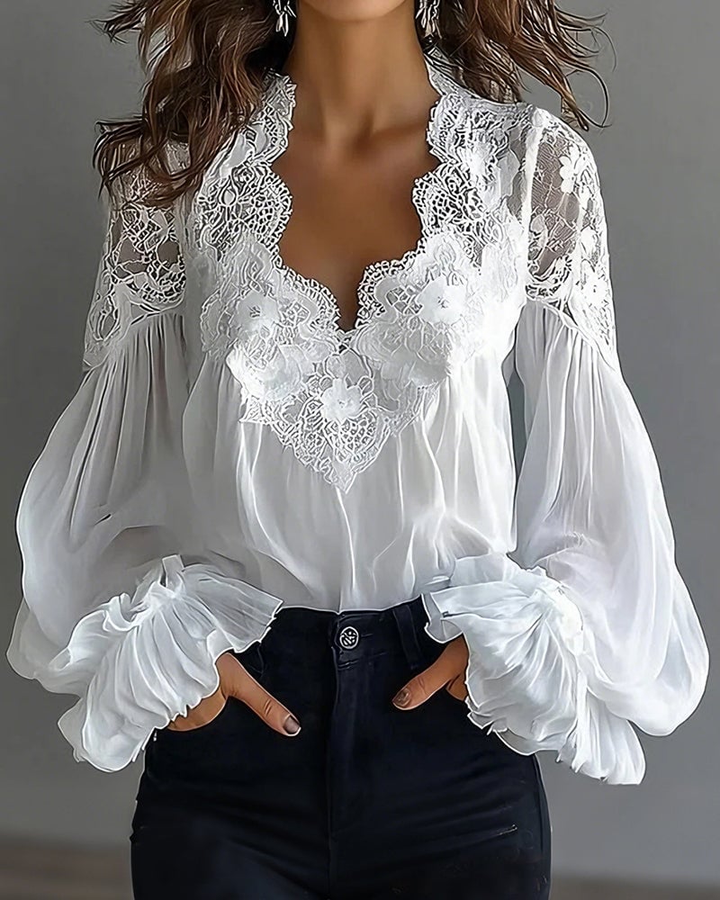 Bluza z V-izrezom in čipko-SI