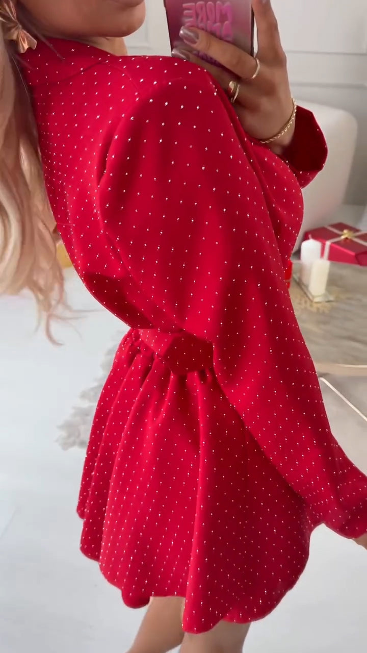 Vestido de mujer con solapas y cristales con cinturón.-ES
